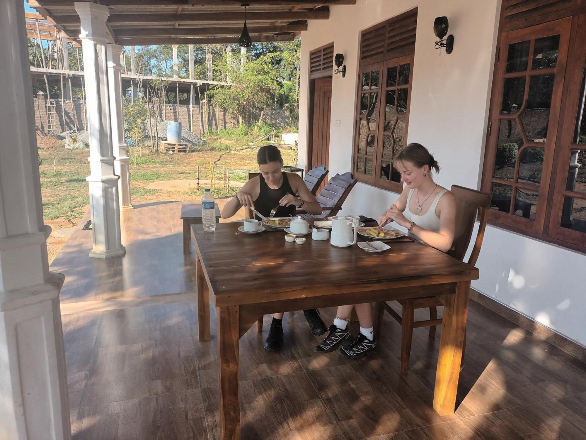 Sigiri Arana Sigiriya Hotell Exteriör bild
